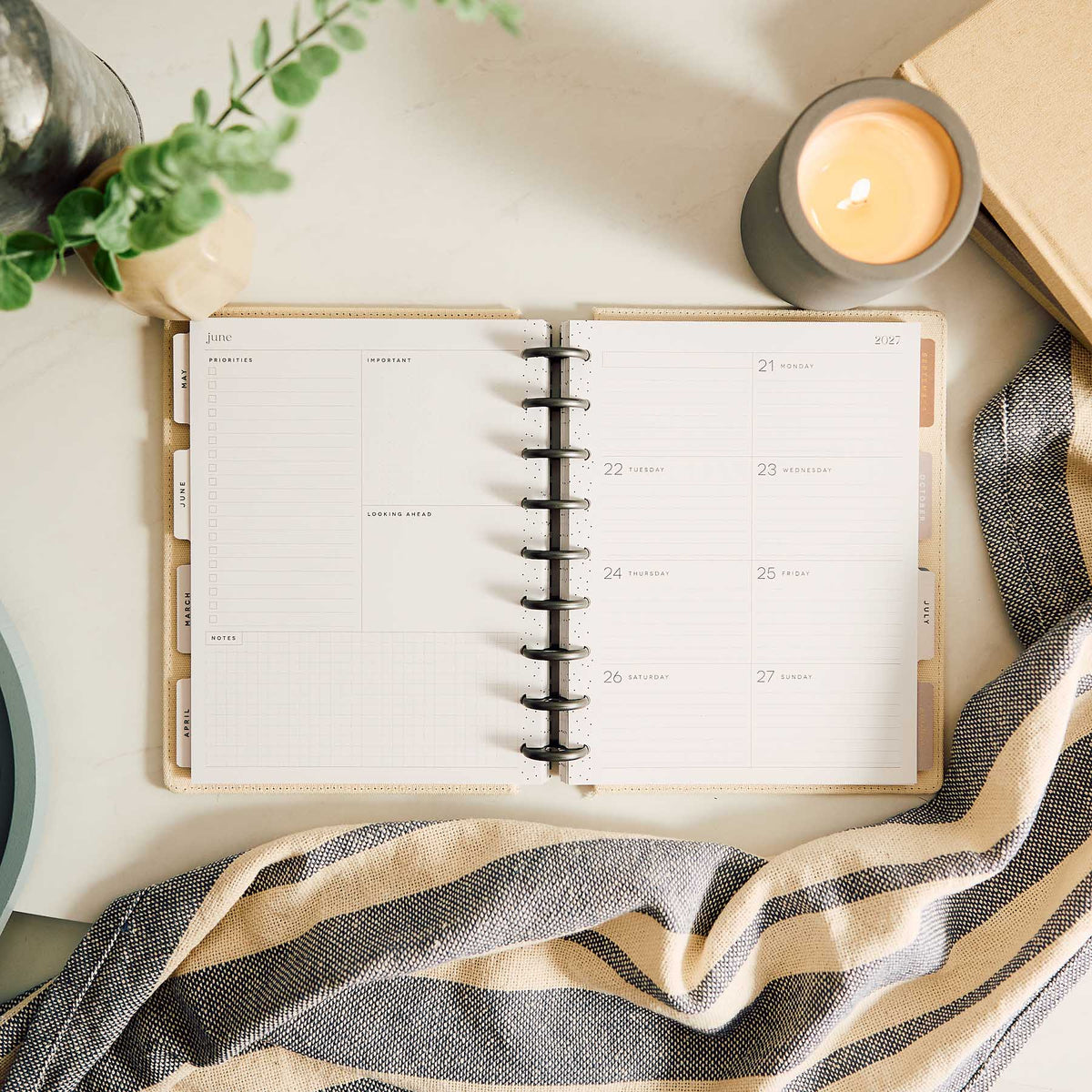 Haven & Heart planner weekly Dashboard spread on a neutral desk