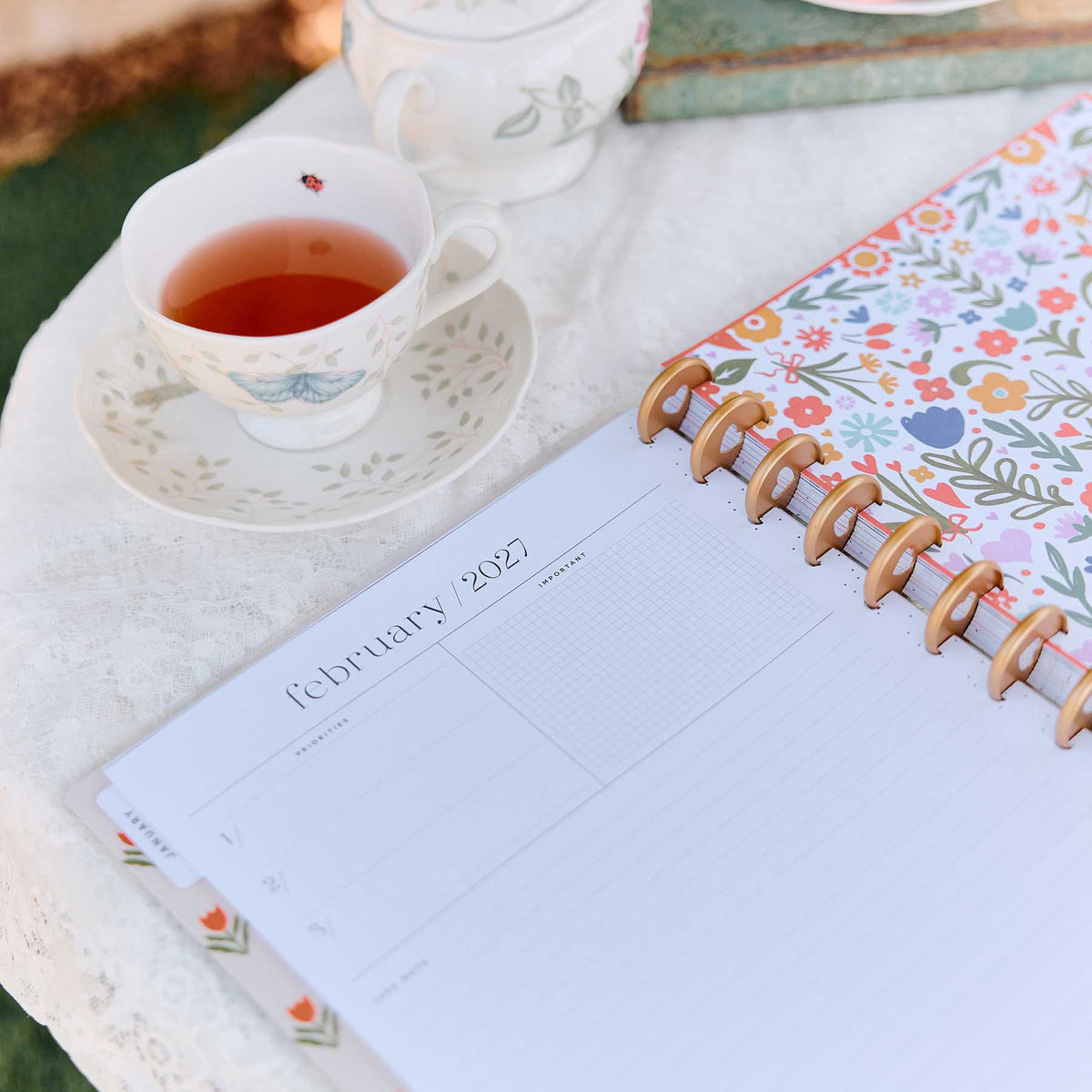 Happy Planner Little Garden 12-month Big Vertical Planner product detail