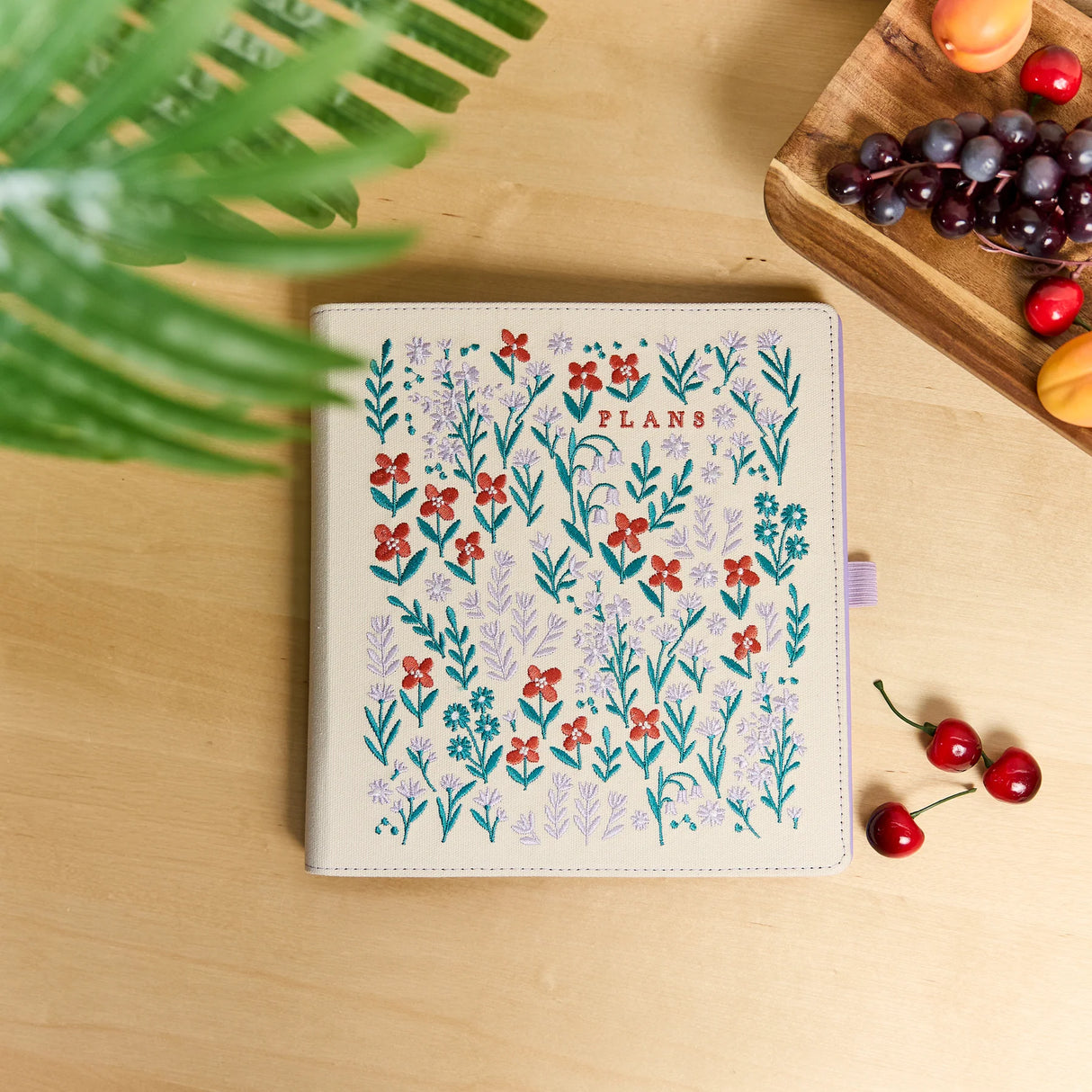 Happy Planner Classic Embroidered Tiny Florals Folio