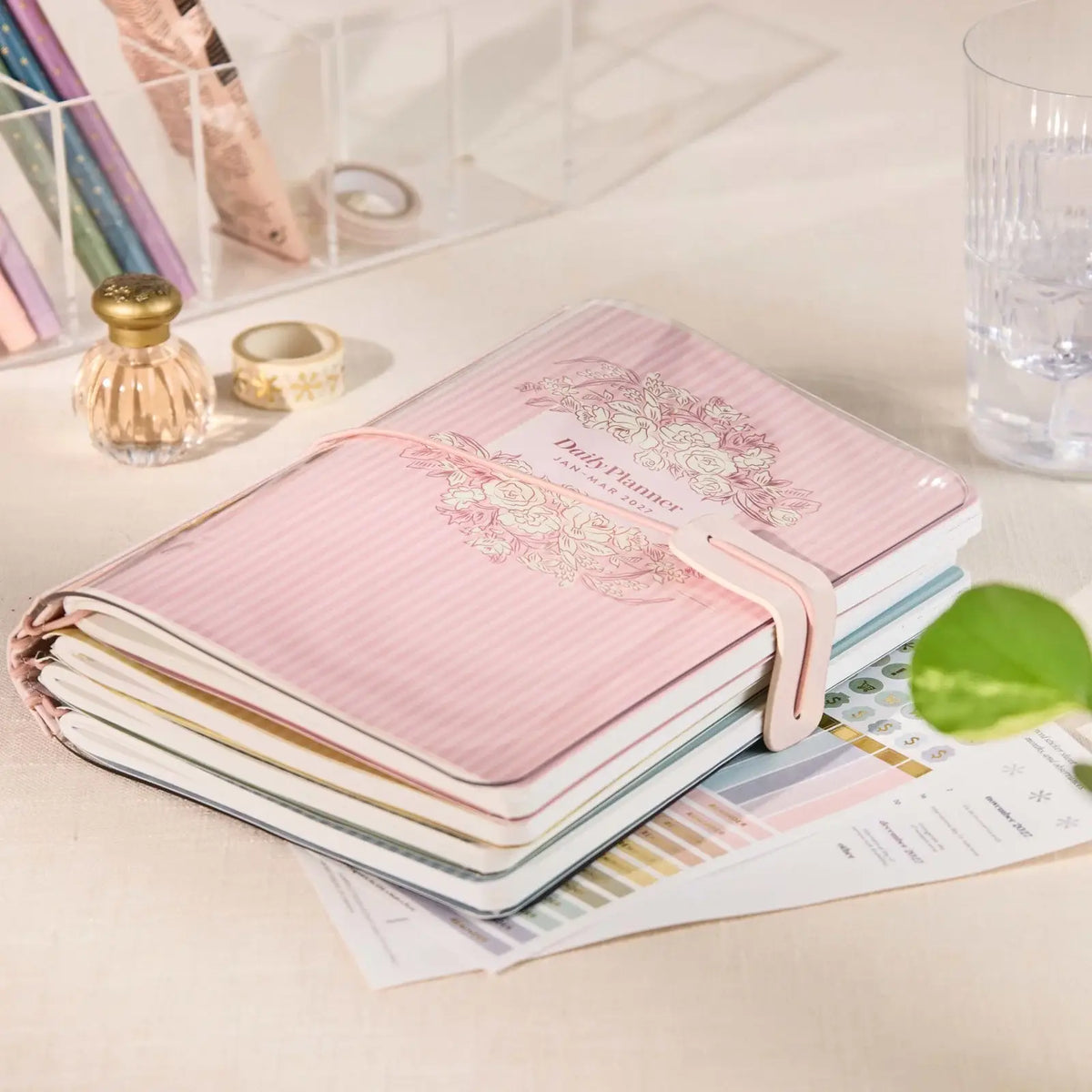 Erin Condren planner folio: Blush folio filled with several Petite books