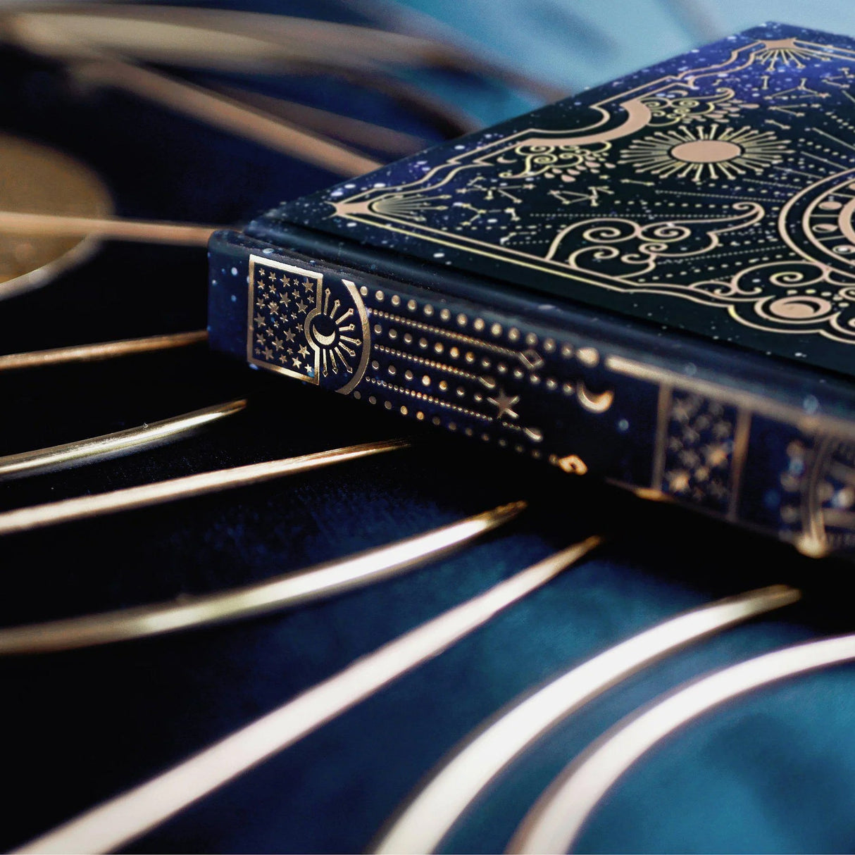 La Lune Dotted Journal spine detail
