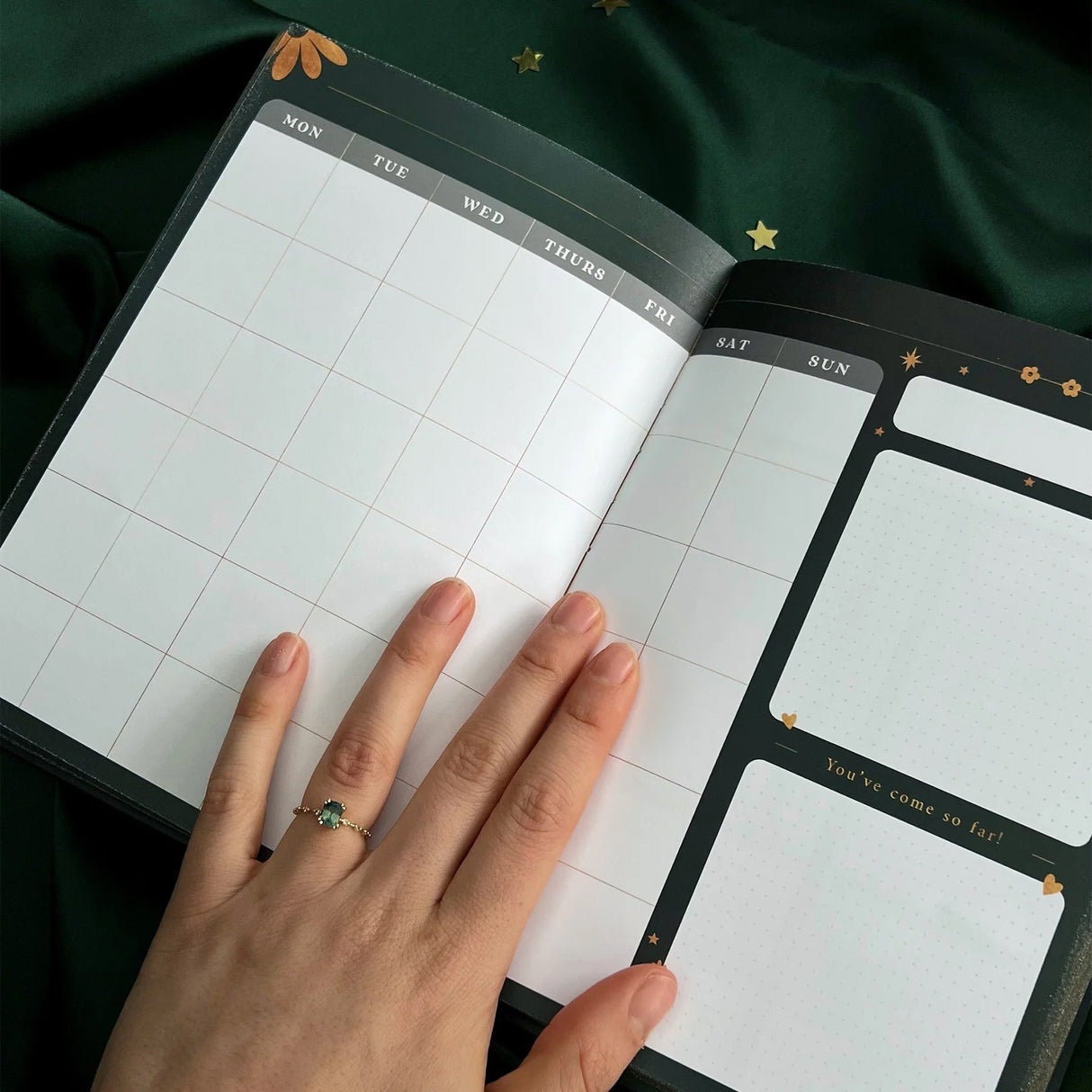 The Quircky Cup Collective Wonderfully Ordinary Undated Planner - Green