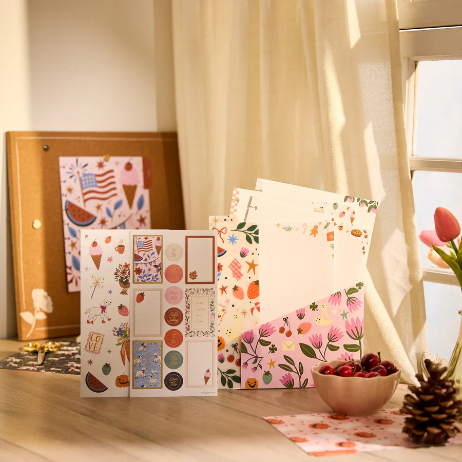 Happy Planner A Festive Year Classic Accessory Pack