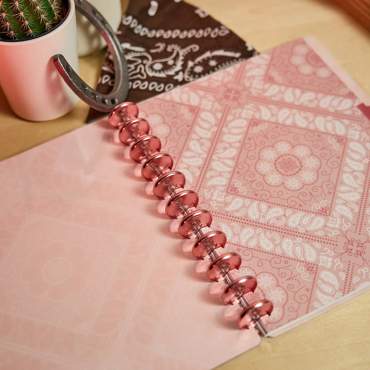 Happy Planner Coral Western Boot Medium Metal Disc Set
