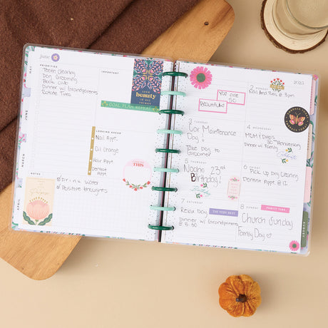 Happy Planner Folk & Flora Classic 12-month Dashboard Planner