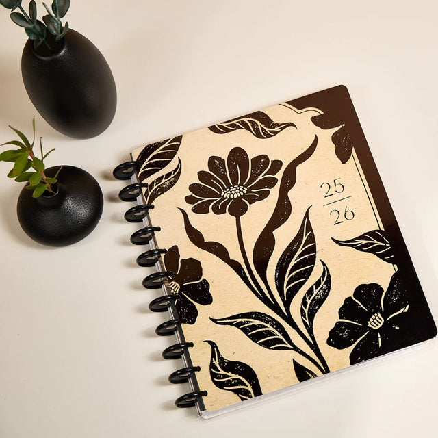 *IMPERFECT* Happy Planner Krafted Florals Big 18-Month Dated 2025-2026 - Dashboard