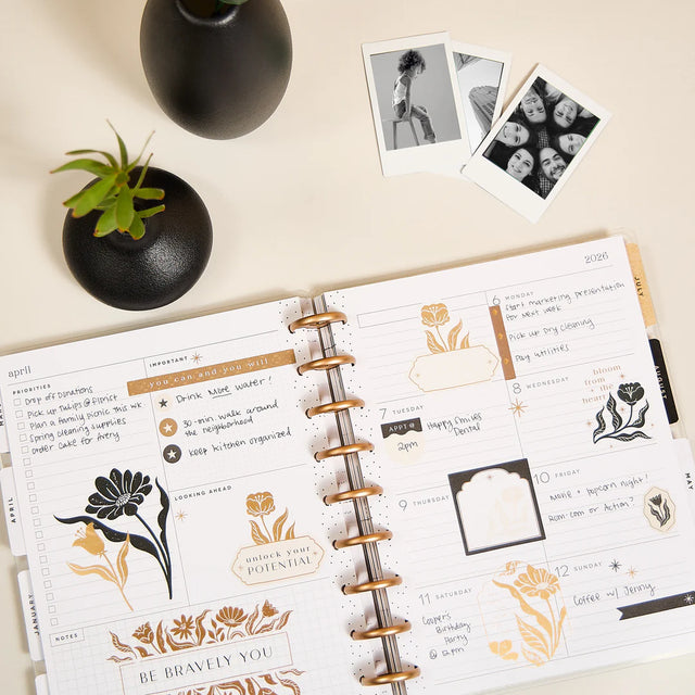 *IMPERFECT* Happy Planner Krafted Florals Classic 18-Month Dated 2025-2026 - Dashboard