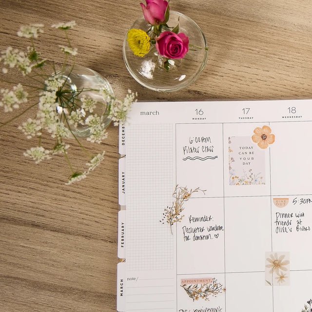 Happy Planner Spring Fields Big 18-Month Dated 2025-2026 - Vertical