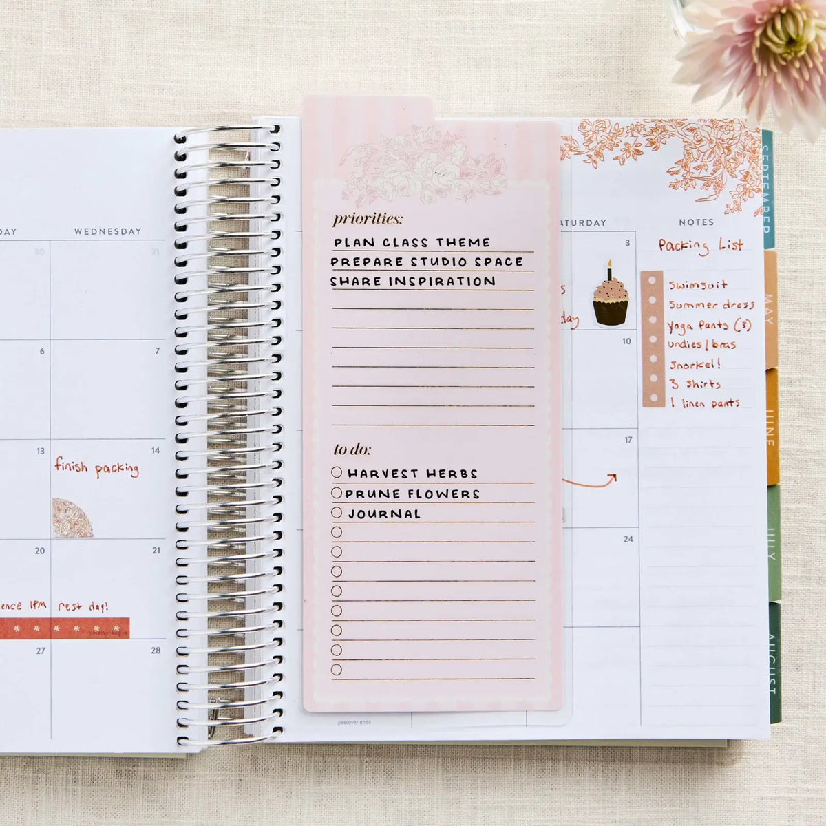 Erin Condren snap-in dashboard: Toile dashboard front used for handwritten priorities