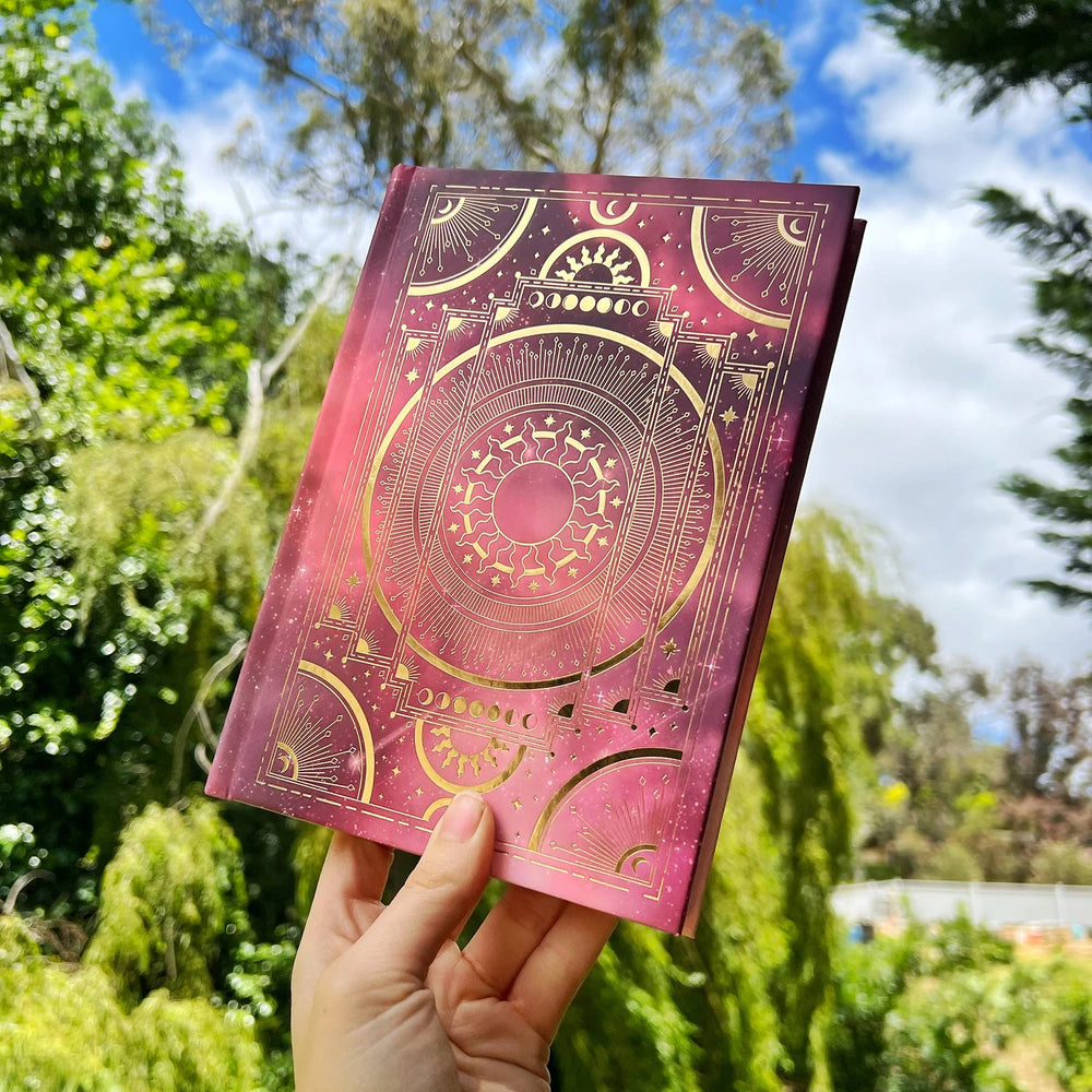 Le Soleil Journal with dotted pages