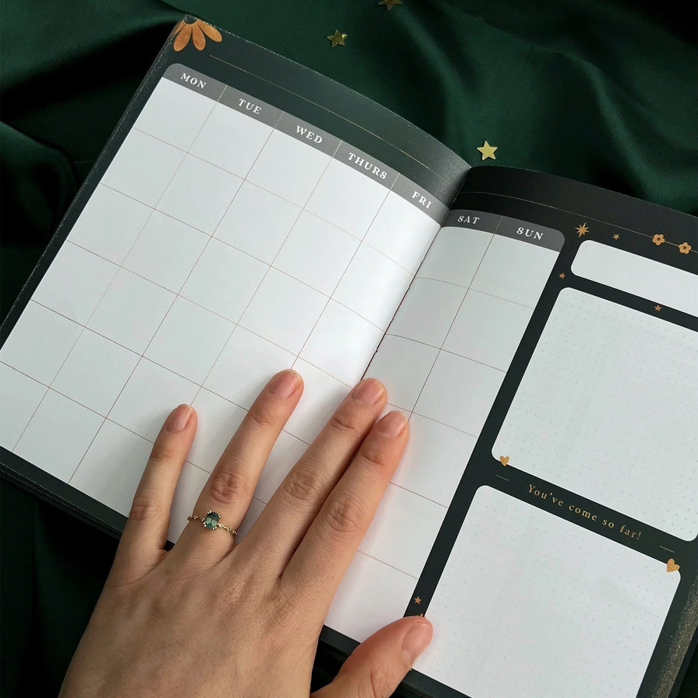 The Quircky Cup Collective Wonderfully Ordinary Undated Planner - Green